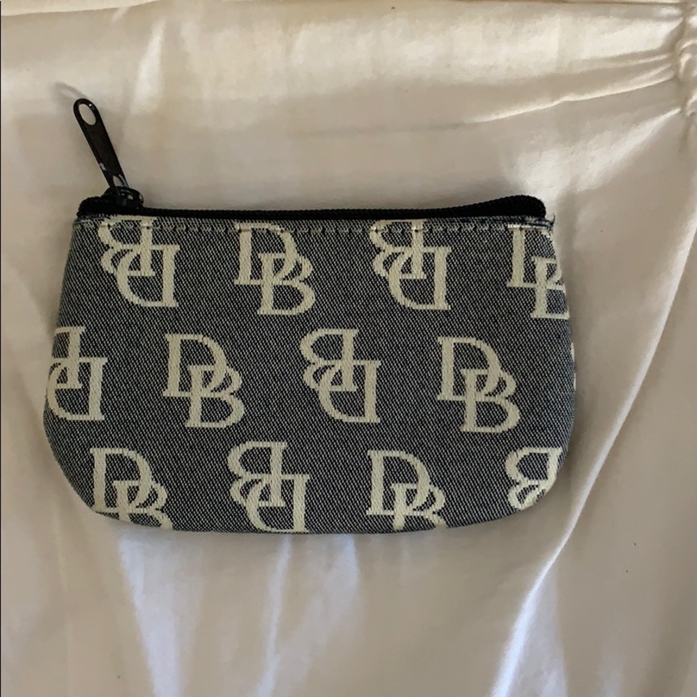 dooney and burke coin pouch